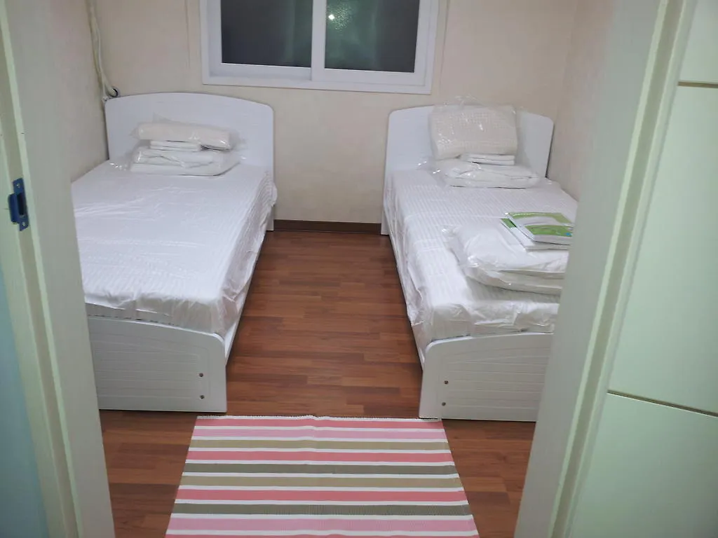 Konukevi 24 Guesthouse Gangnam Seul