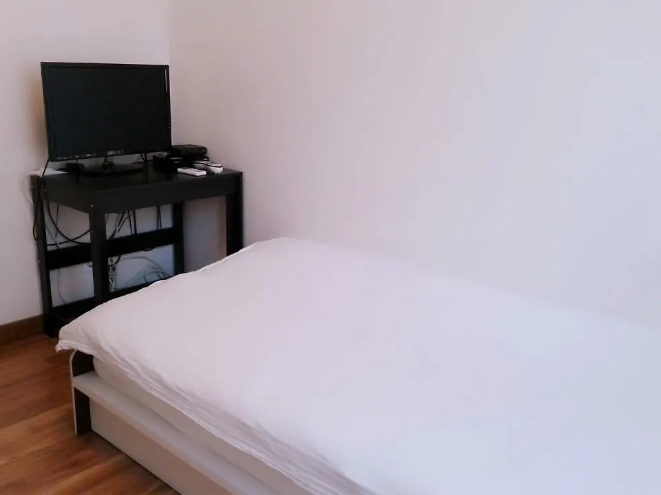 24 Guesthouse Gangnam Сеул Южная Корея
