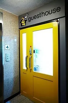 24 Guesthouse Gangnam Сеул 2*,  Южная Корея